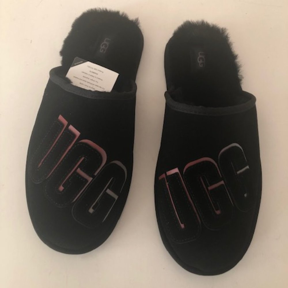 UGG Scuff 3D Shadow sheepskin black men's slipper. Shearling. Size: 10,  12